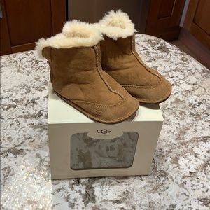 UGG infants.